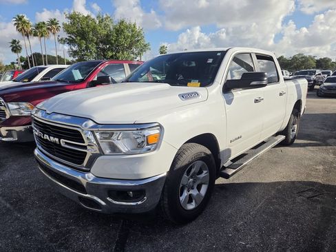 Used 2019 RAM 1500 Big Horn RWD image 3
