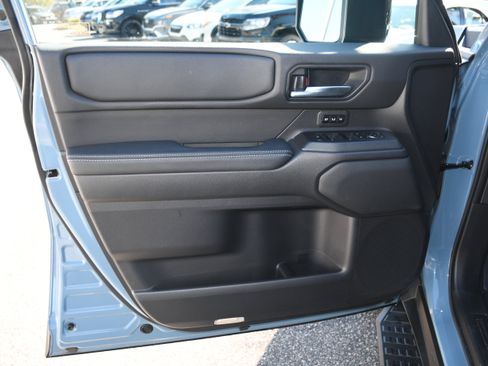 Used 2024 Toyota Land Cruiser 4DR 4WD image 10