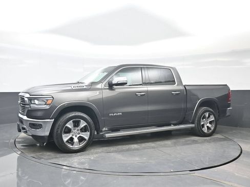 Used 2019 RAM 1500 Laramie AWD/4WD image 2