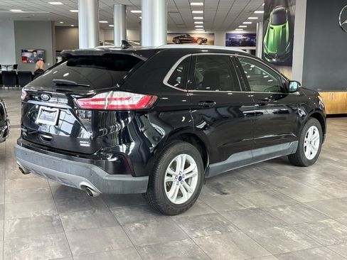 Used 2020 Ford Edge SEL image 3