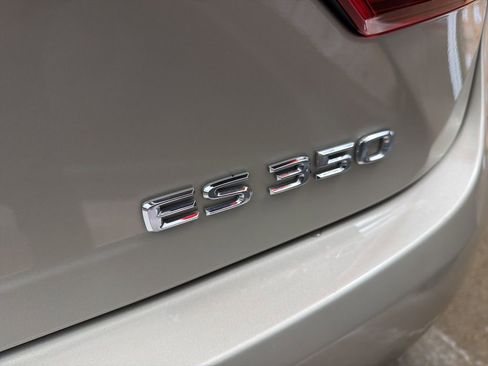 Used 2017 Lexus ES 350 image 23