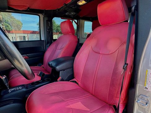 Used 2017 Jeep Wrangler Unlimited Sport w/ Quick Order Package 24S image 12