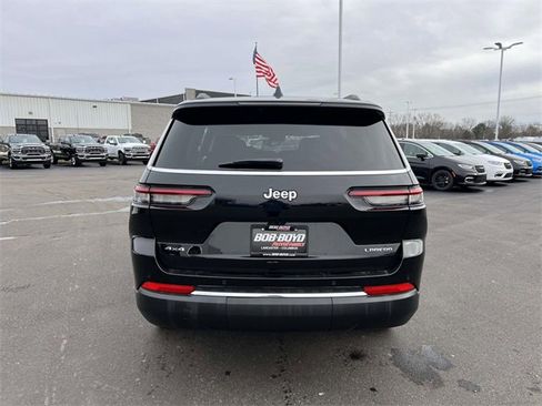 Used 2024 Jeep Grand Cherokee L Laredo image 6