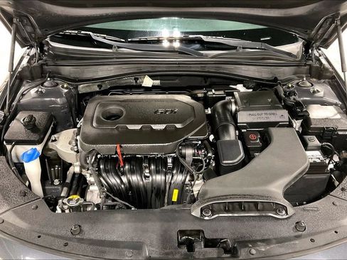 Used 2019 Kia Optima S FWD image 11