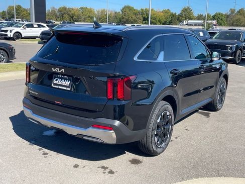 New 2026 Kia Sorento S w/ S Panoramic Sunroof Package FWD image 7
