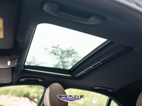 Used 2017 Mercedes-Benz E 300 image 37