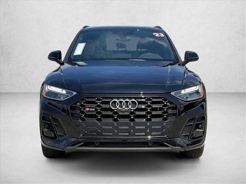 Used 2023 Audi SQ5 Premium Plus w/ Premium Plus Package AWD/4WD image 3
