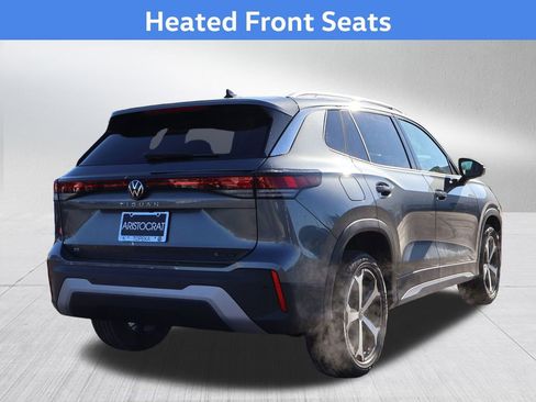 New 2026 Volkswagen Tiguan SE AWD/4WD image 8