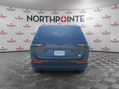 New 2025 Jeep Grand Cherokee L Altitude image 5