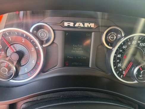 Used 2021 RAM 2500 Big Horn w/ Level 1 Equipment Group AWD/4WD image 16