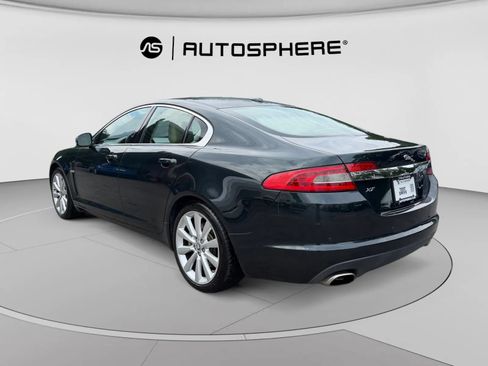 Used 2010 Jaguar XF Premium RWD image 6