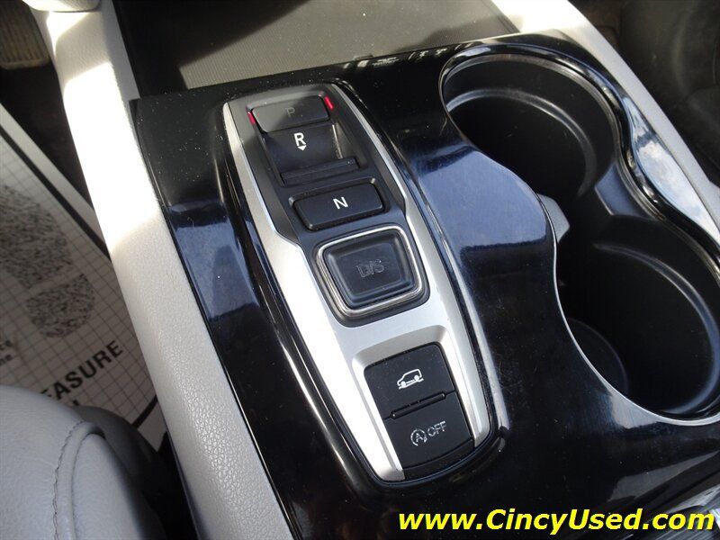 Used 2017 Honda Pilot Touring image 17