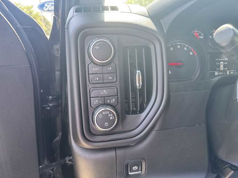 Used 2020 Chevrolet Silverado 1500 Custom Trail Boss image 24