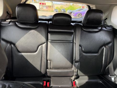 Used 2017 Jeep Compass Limited image 17