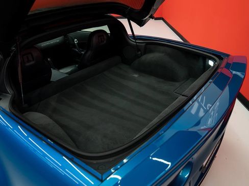 Used 2010 Chevrolet Corvette ZR1 w/ Preferred Equipment Group RWD image 81
