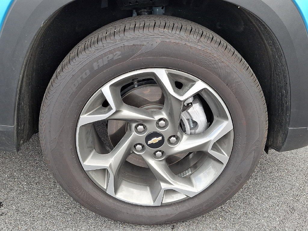 Used 2026 Chevrolet Trax LT w/ Driver Confidence Package FWD image 9