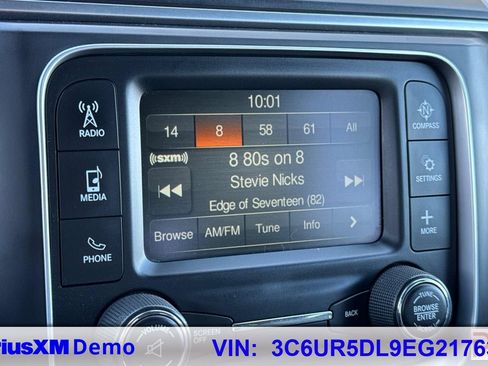 Used 2014 RAM 2500 SLT image 31