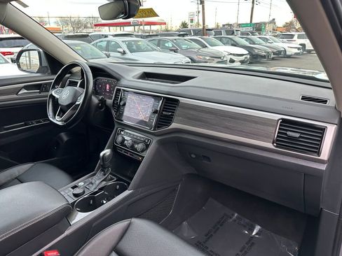 Used 2021 Volkswagen Atlas SEL image 31