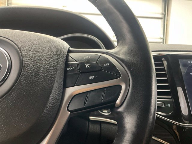Used 2019 Jeep Grand Cherokee Limited AWD/4WD image 20
