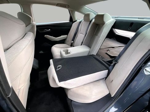 Used 2023 Honda Accord EX image 19