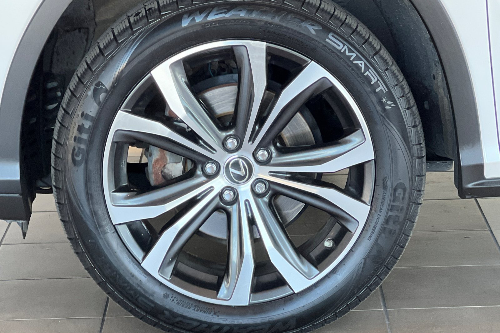 Used 2018 Lexus RX 350L FWD image 27