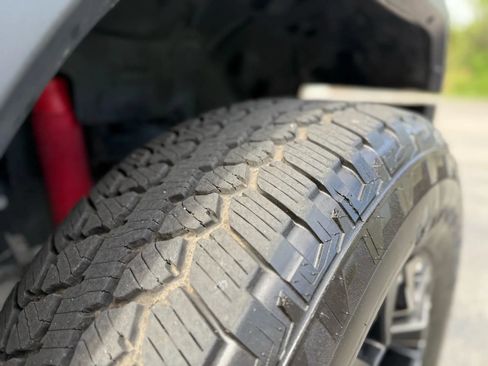 Used 2018 Jeep Wrangler Sport AWD/4WD image 12