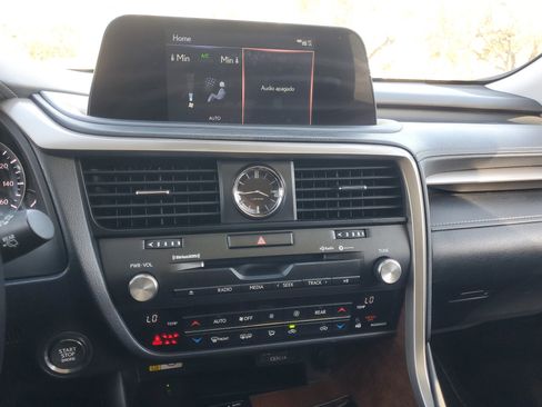 Used 2022 Lexus RX 350L RX 350L w/ Premium Package image 33