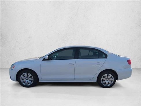 Used 2012 Volkswagen Jetta SE image 8