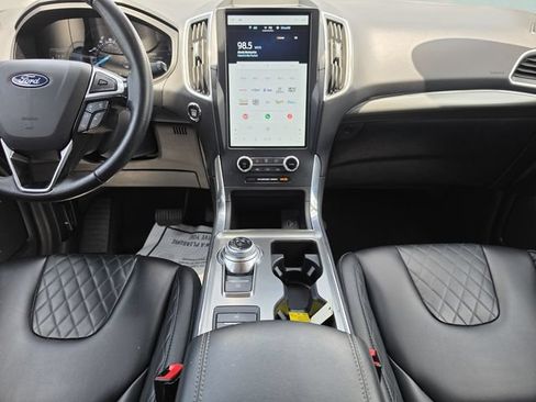 Used 2024 Ford Edge Titanium AWD/4WD image 26