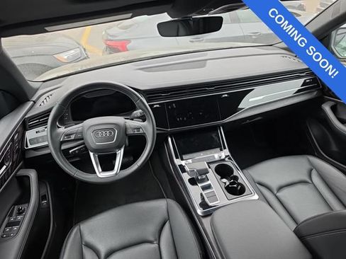 Used 2023 Audi Q8 Premium Plus w/ Premium Plus Package AWD/4WD image 5
