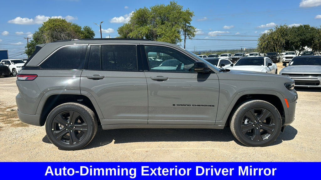 New 2027 Jeep Grand Cherokee Limited AWD/4WD image 8