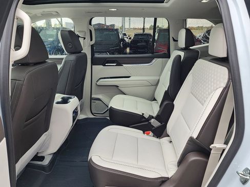 New 2026 GMC Acadia Denali image 47