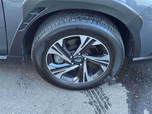 Used 2024 Subaru Crosstrek 2.0i Premium image 9