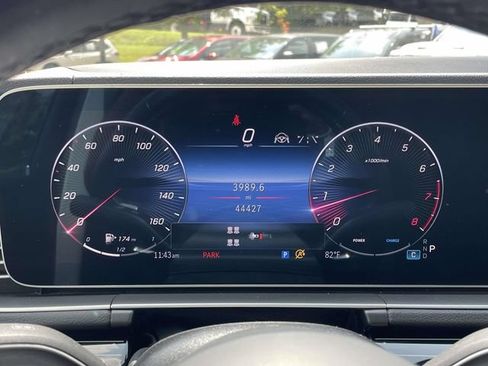Used 2024 Mercedes-Benz GLS 580 4MATIC image 25