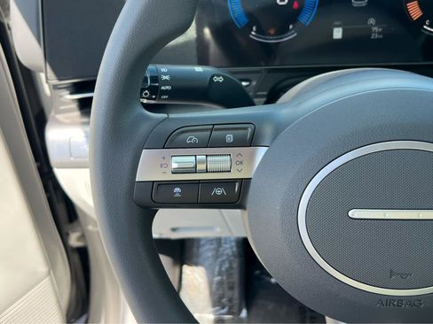 Certified 2026 Hyundai Kona SE AWD/4WD image 32