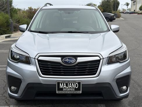 Used 2021 Subaru Forester Premium AWD/4WD image 9