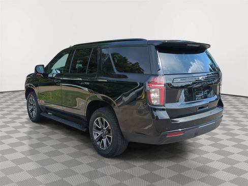 Used 2024 Chevrolet Tahoe Z71 w/ Luxury Package AWD/4WD image 11