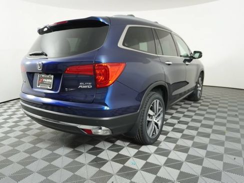 Used 2017 Honda Pilot Elite image 7