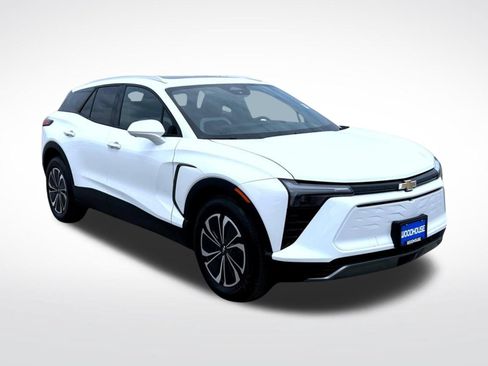 Certified 2024 Chevrolet Blazer EV LT AWD/4WD image 4