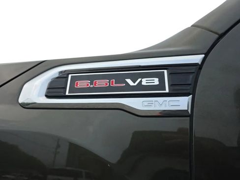 Used 2023 GMC Sierra 3500 Denali w/ Denali Ultimate Package AWD/4WD image 10