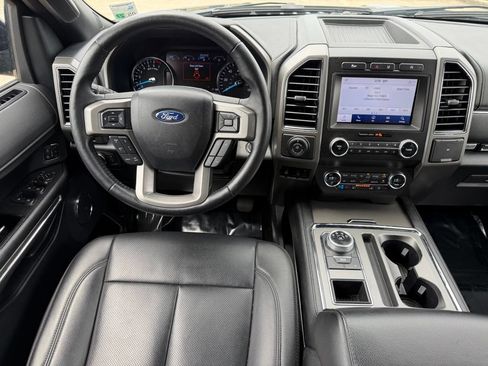 Used 2021 Ford Expedition XLT RWD image 16
