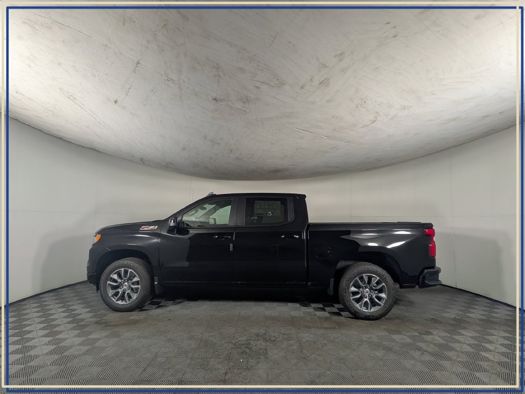 New 2026 Chevrolet Silverado 1500 RST w/ RST All Star Premium Package AWD/4WD image 3