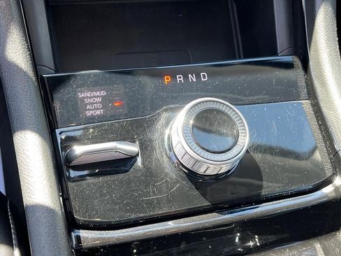 Used 2023 Jeep Grand Cherokee L Limited w/ Luxury Tech Group II image 20