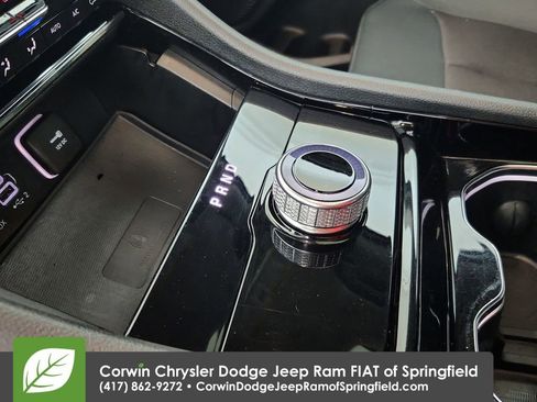 Certified 2023 Jeep Grand Cherokee Laredo w/ Luxury Tech Group I image 26