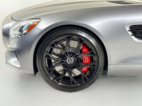 Used 2016 Mercedes-Benz AMG GT S image 39