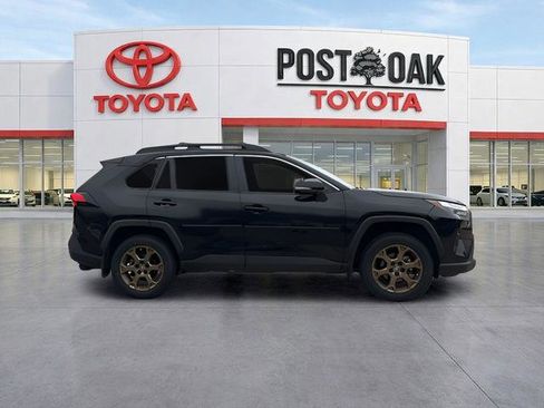 Used 2024 Toyota RAV4 AWD Hybrid image 8