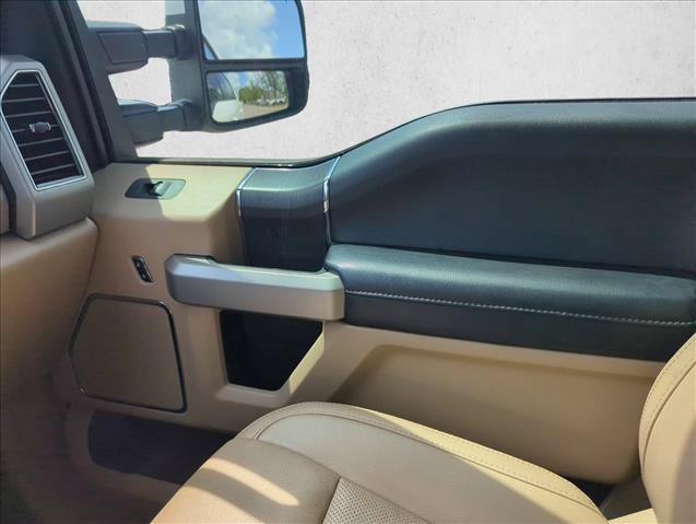 Used 2021 Ford F250 Lariat w/ Lariat Value Package AWD/4WD image 22