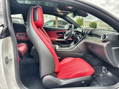 New 2026 Mercedes-Benz CLE 450 4MATIC Coupe image 9