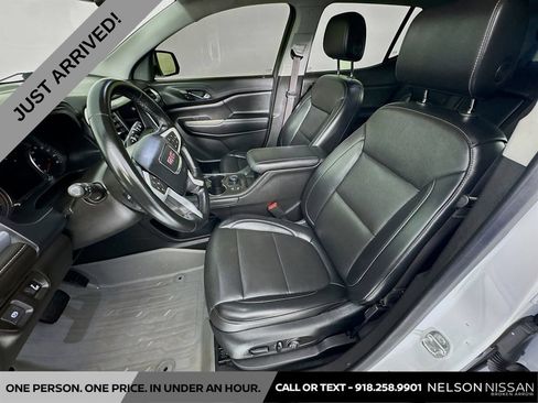 Used 2023 GMC Acadia SLT AWD/4WD image 22