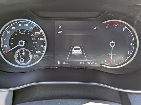 Used 2022 Genesis G70 3.3T image 32